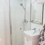 White House Apartman *